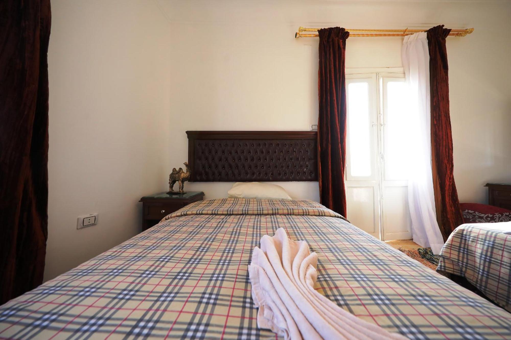 Pyramids Loft Guesthouse Kairo Zimmer foto